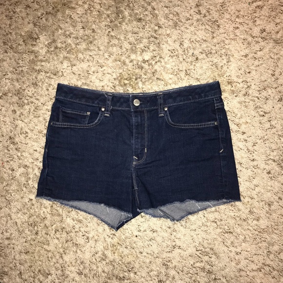 GAP Pants - Gap Slim Cut Off Shorts